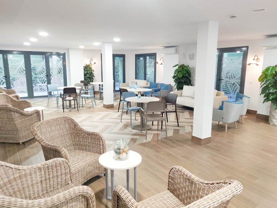 CENTRO DE DIA EMERA JUAN BRAVO — residencia de mayores en Salamanca (foto 5)