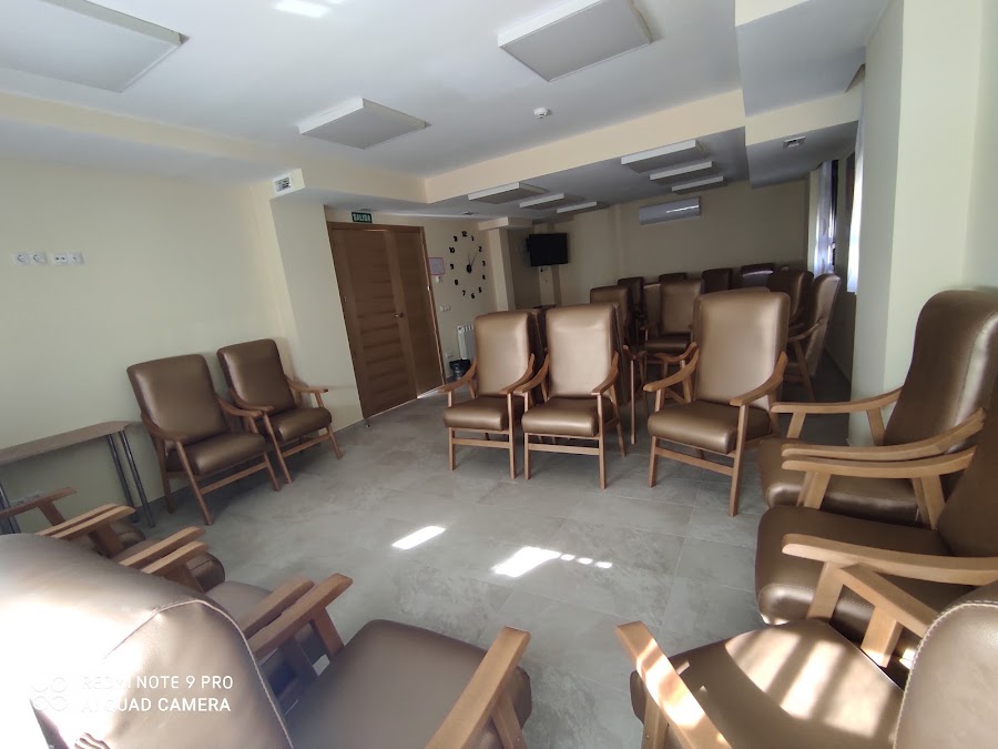 RESIDENCIA DE PERSONAS MAYORES LOS MANZANOS — residencia de mayores en Suroeste (foto 4)