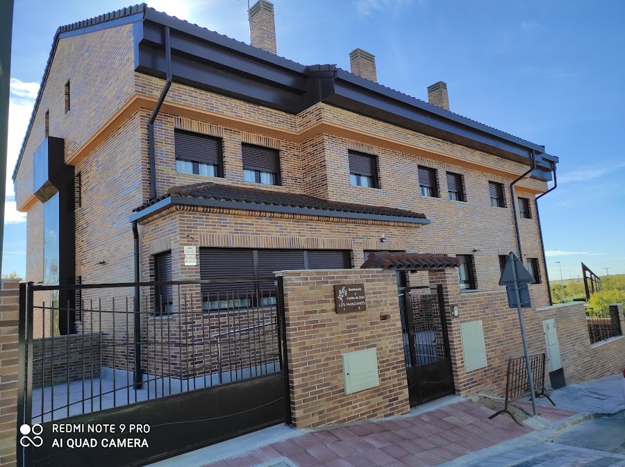 RESIDENCIA DE PERSONAS MAYORES LOS MANZANOS — residencia de mayores en Suroeste (foto 5)