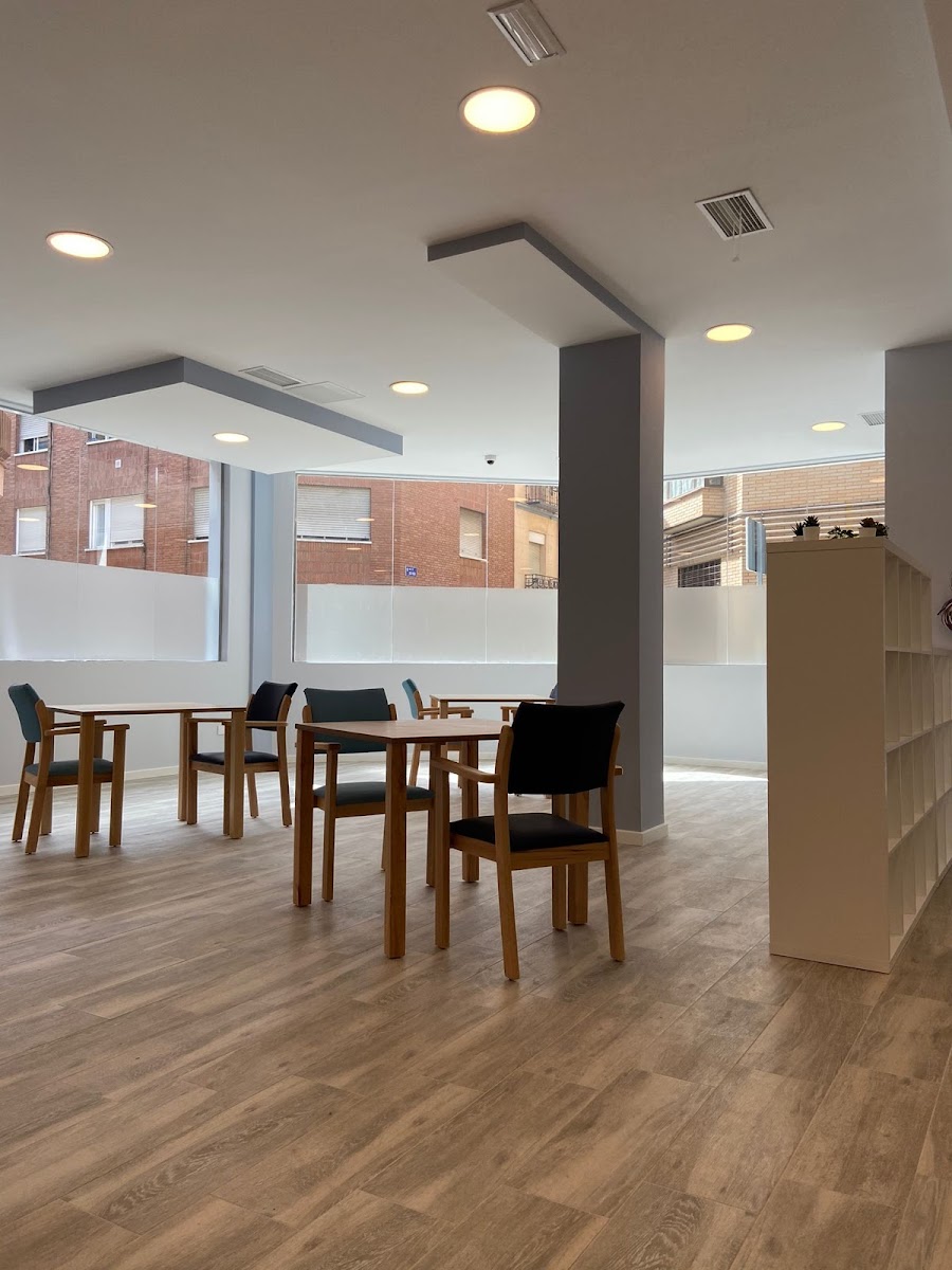 CENTRO DE DIA MARCA VIDA — residencia de mayores en Salamanca (foto 1)