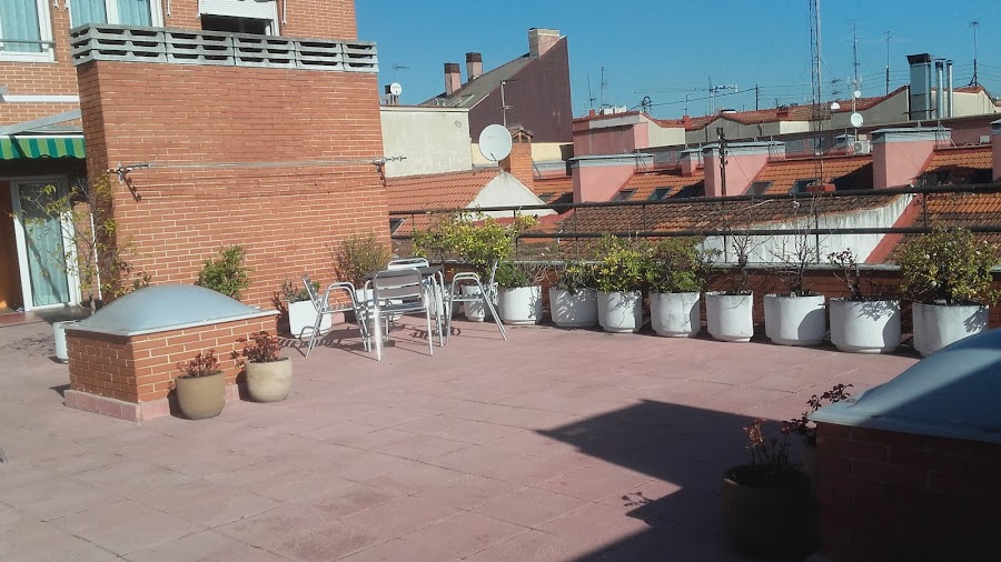 NTRA. SRA. DE VALVERDE, RESIDENCIA DE PERSONAS MAYORES — residencia de mayores en Puente De Vallecas (foto 1)