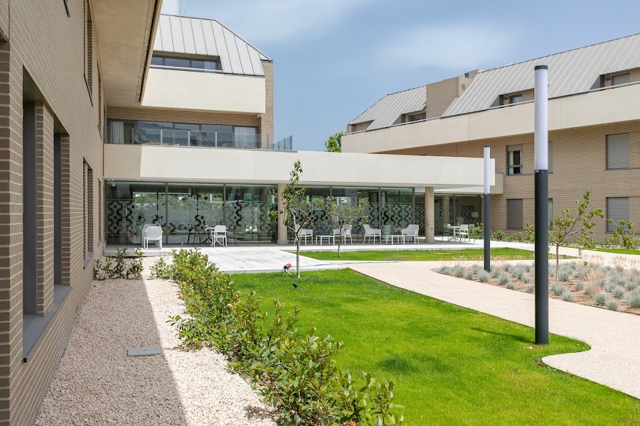 RESIDENCIA DE PERSONAS MAYORES EMERA BOADILLA DEL MONTE — residencia de mayores en Suroeste (foto 1)