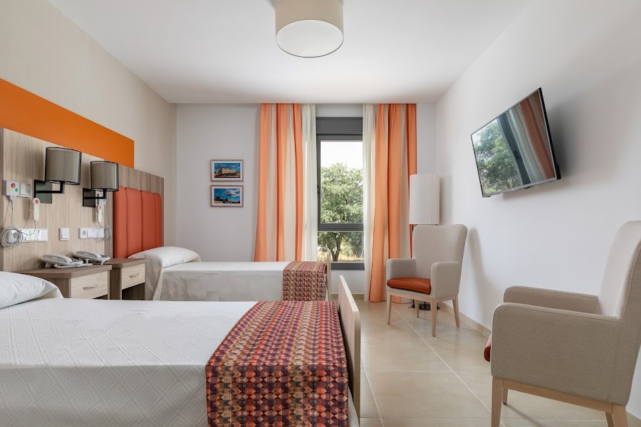 RESIDENCIA DE PERSONAS MAYORES EMERA BOADILLA DEL MONTE — residencia de mayores en Suroeste (foto 2)