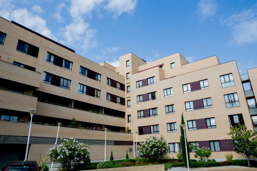 APARTAMENTOS BOUCO MADRID ARAVACA — residencia de mayores en Moncloa-Aravaca (foto 1)