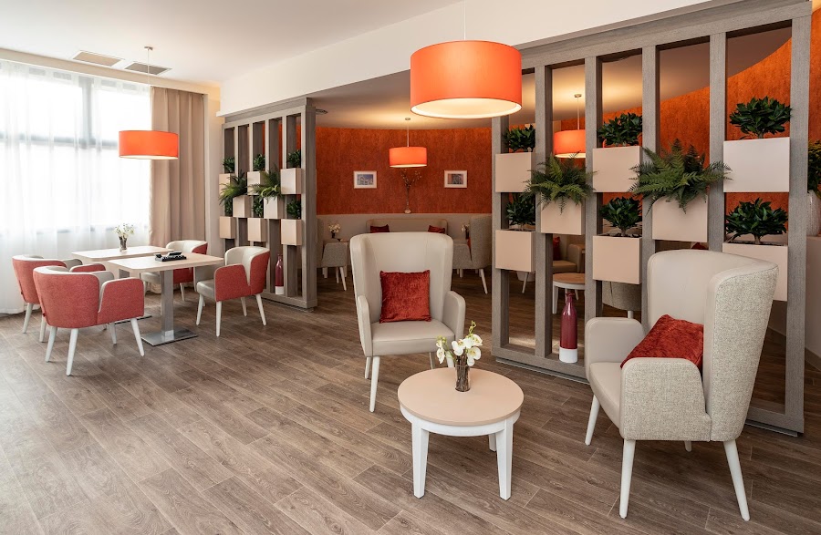 APARTAMENTOS BOUCO MADRID ARAVACA — residencia de mayores en Moncloa-Aravaca (foto 2)
