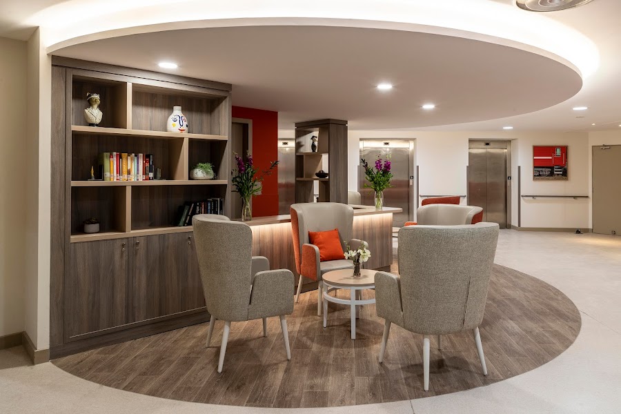 APARTAMENTOS BOUCO MADRID ARAVACA — residencia de mayores en Moncloa-Aravaca (foto 4)