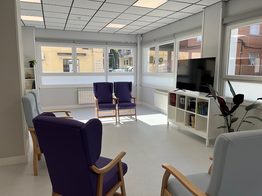 CENTRO DE DIA SOPHOS CARE ARANJUEZ — residencia de mayores en Sureste (foto 1)