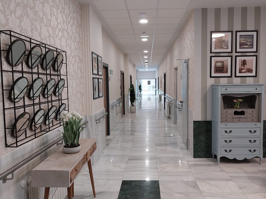 RESIDENCIA DE PERSONAS MAYORES VITALIA SIMANCAS — residencia de mayores en San Blas (foto 5)
