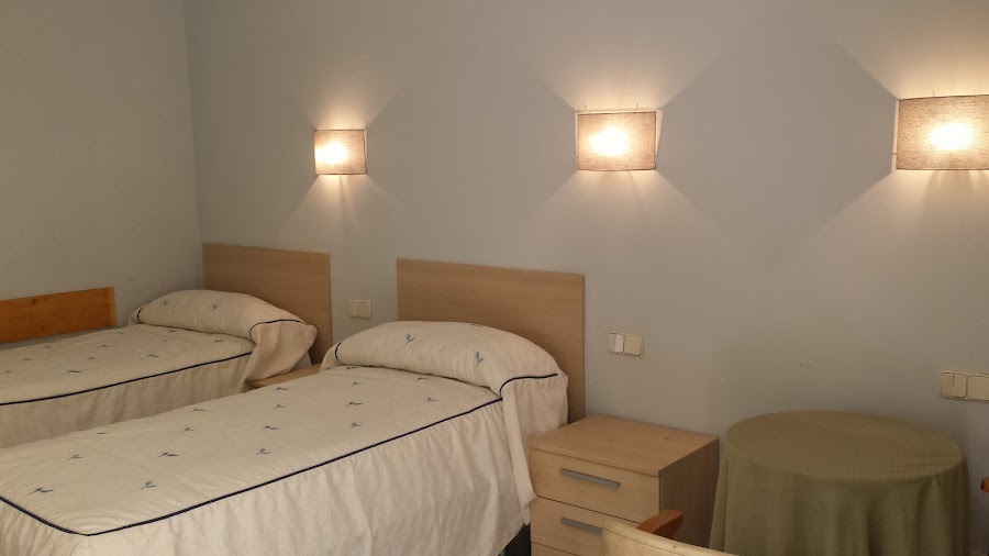 LOS OLIVOS I, RESIDENCIA PERSONAS MAYORES — residencia de mayores en Nordeste (foto 3)